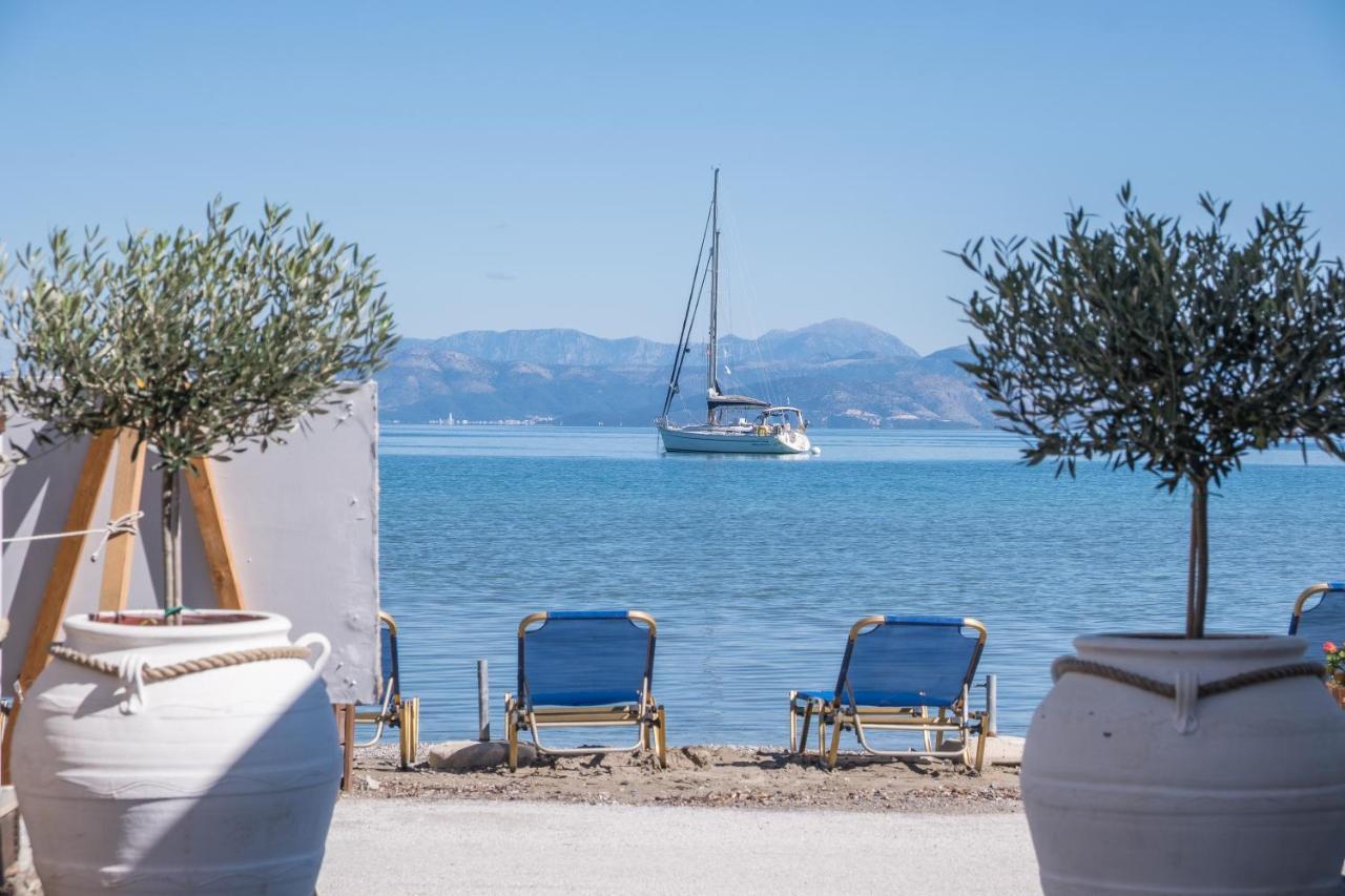 Christina Beachfront Rooms By Hotelius Petrití Exteriér fotografie